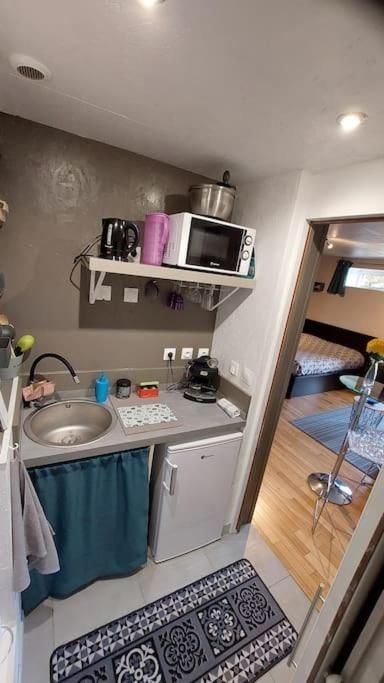 Studio Cosy Proche De Rennes Montreuil-le-Gast Dış mekan fotoğraf
